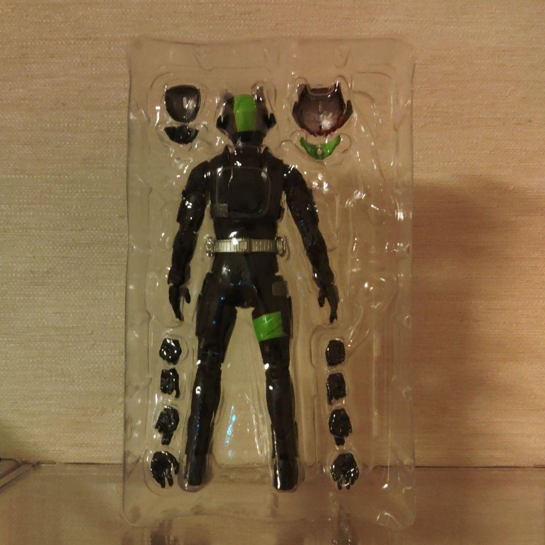 フィギュアーツ　ギーツ