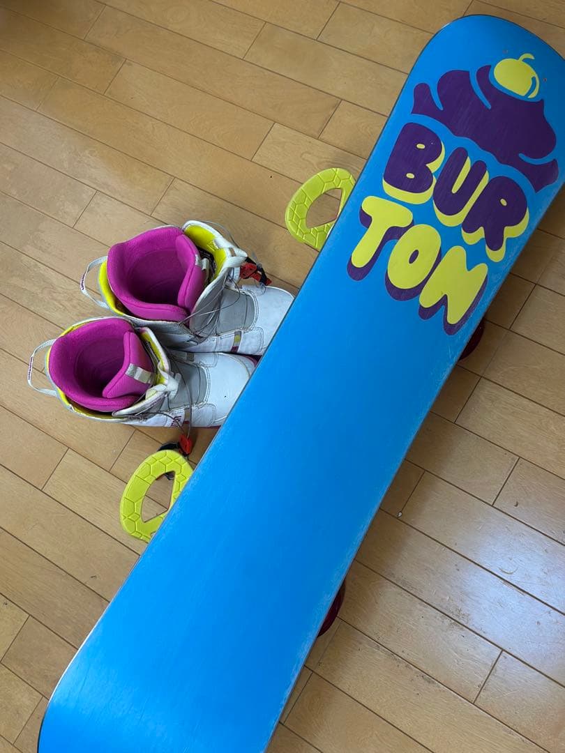 BURTON キッズスノーボードセット　キッズウェアMサイズ ピンク チェック柄