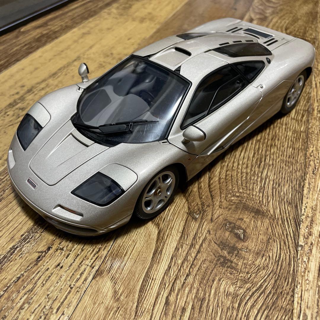 オートアート マクラーレンF1 AUTOart MCLAREN F1 1/18