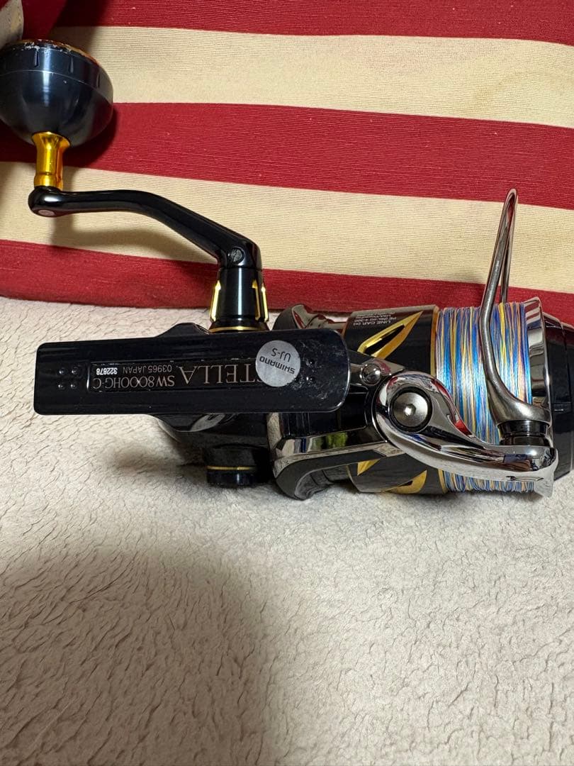 19 STELLA SW8000HG リール