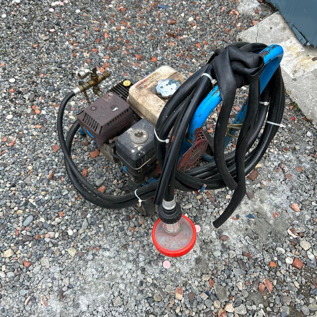 高圧洗浄機（エンジン〕