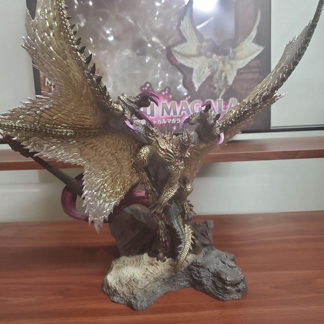 ※専用【開封済】クリエイターズモデル　アルバトリオン&シャガルマガラ