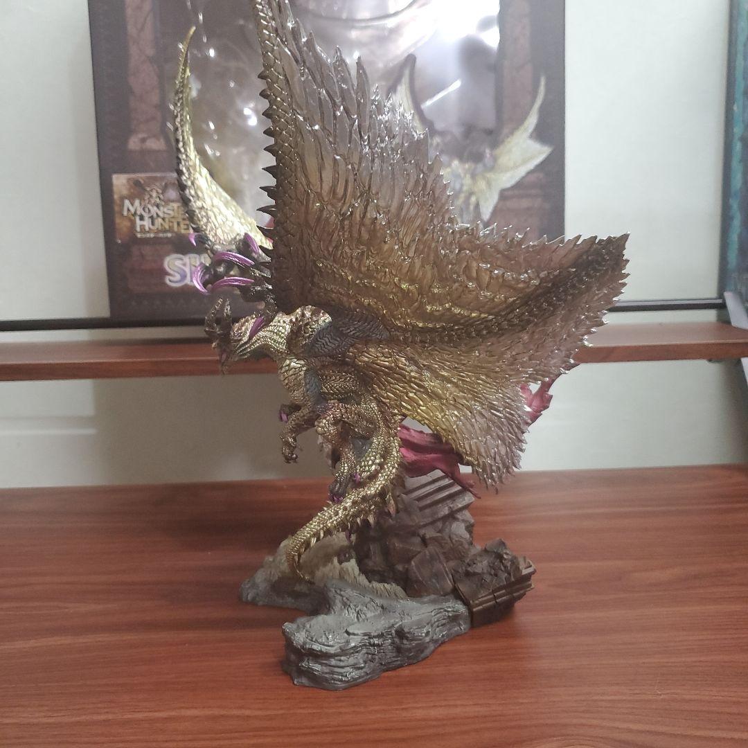 ※専用【開封済】クリエイターズモデル　アルバトリオン&シャガルマガラ