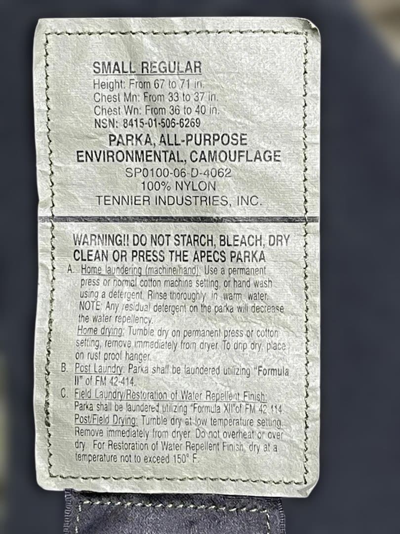米軍 実物　USMC ECWCS　ゴアテックスパーカー S/R