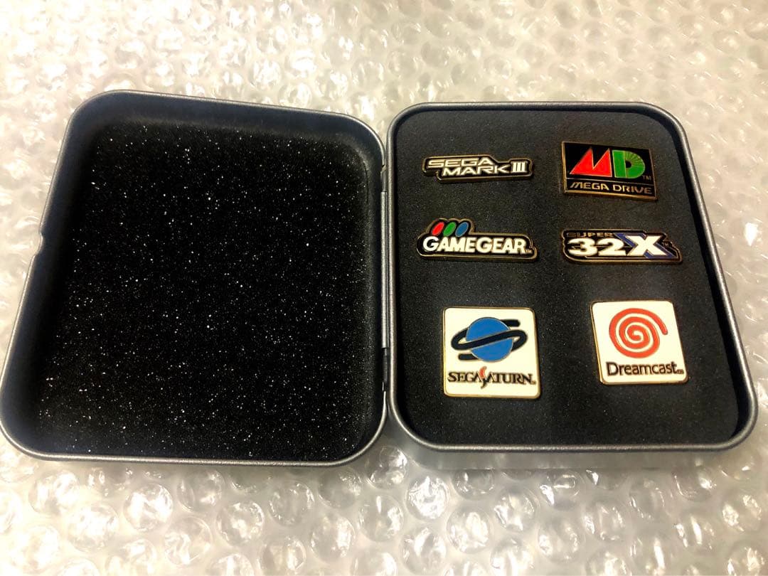 SEGA セガ 歴代ハードロゴ ゲーム ゲームギア ドリームキャスト ピンバッジ