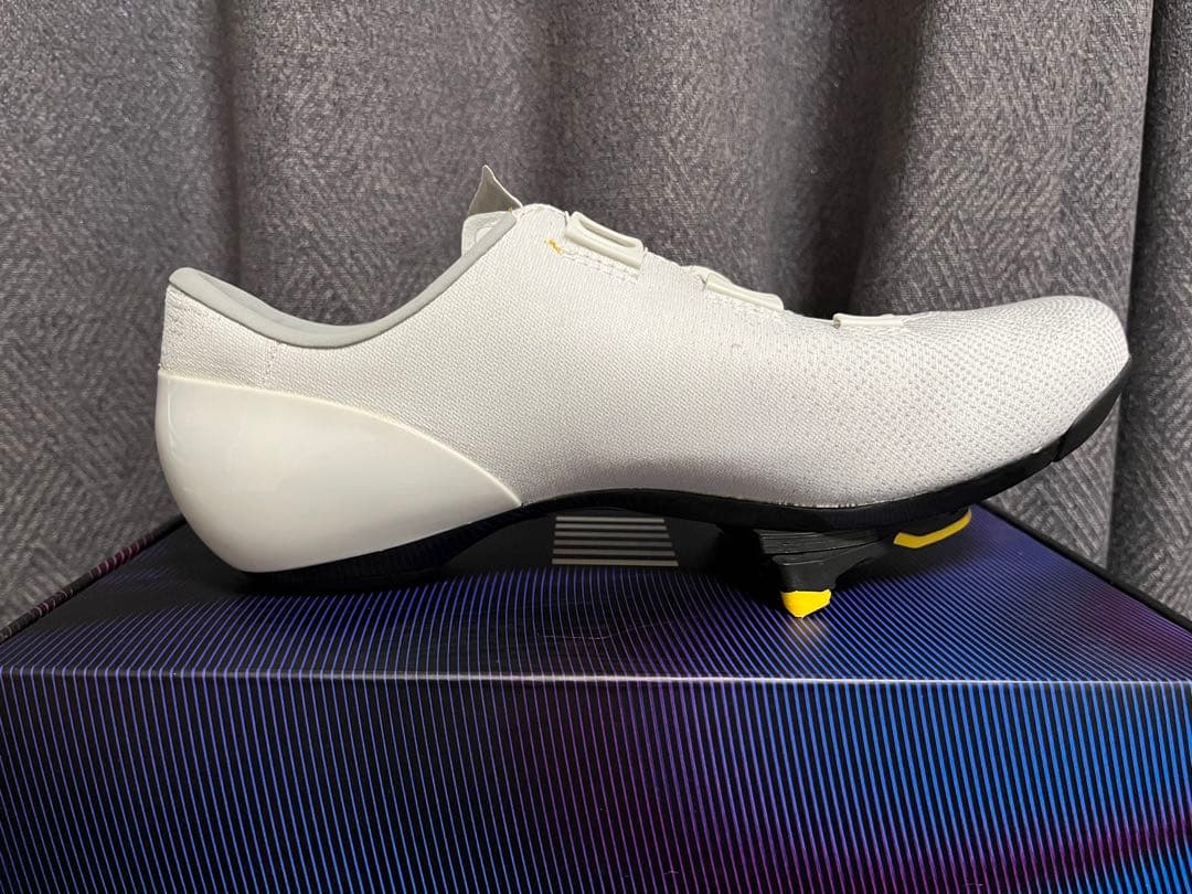 I*a様 RAPHA プロチーム シューズ 公道使用無し ホワイト サイズ41