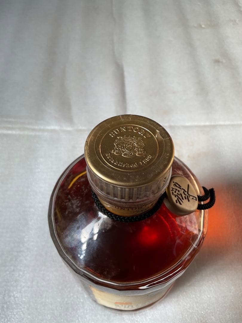 サントリーウイスキー。HIBIKI響。SH-01。【箱入り金キャップ旧ラベル】。