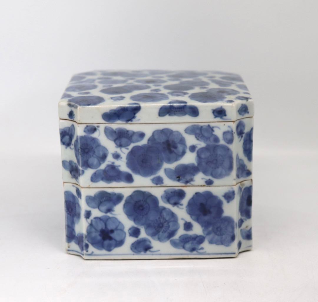 コレクション放出　中国清時代　青華　梅蜂紋重箱　共箱　送料込み0807