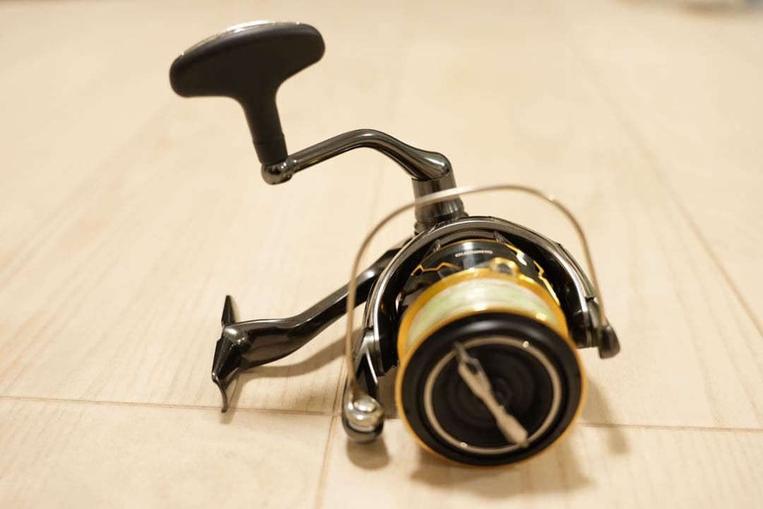 リール SHIMANO 20TWINPOWER 4000MHG