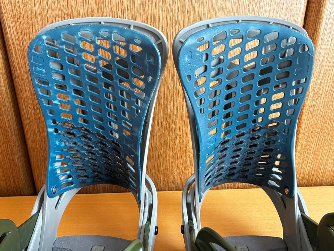 バートンBURTONバインディング【ジェネシスTT（M）】ゲンテンスティック等に