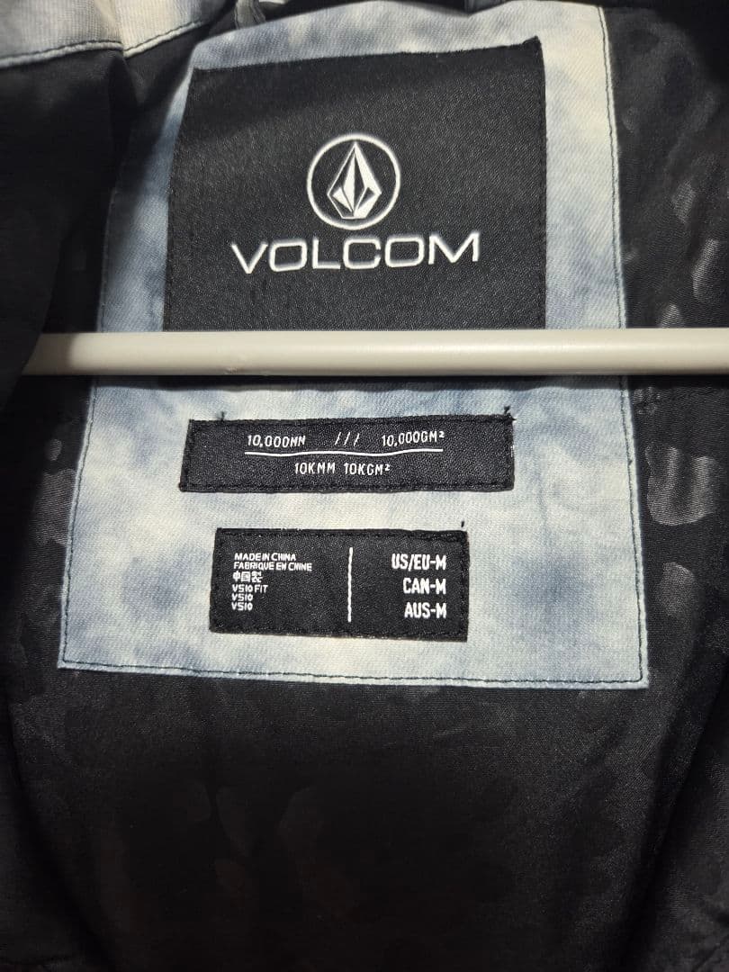 VOLCOM スノーボードウェア Mサイズ 2点セット