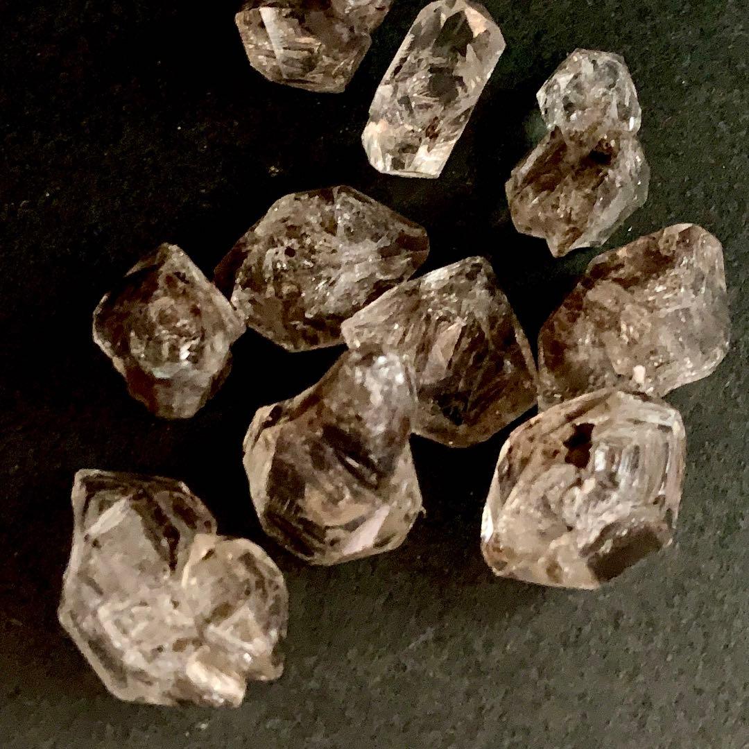 ペトロレアムクォーツ(特大)5個セットw-1/蛍光水晶