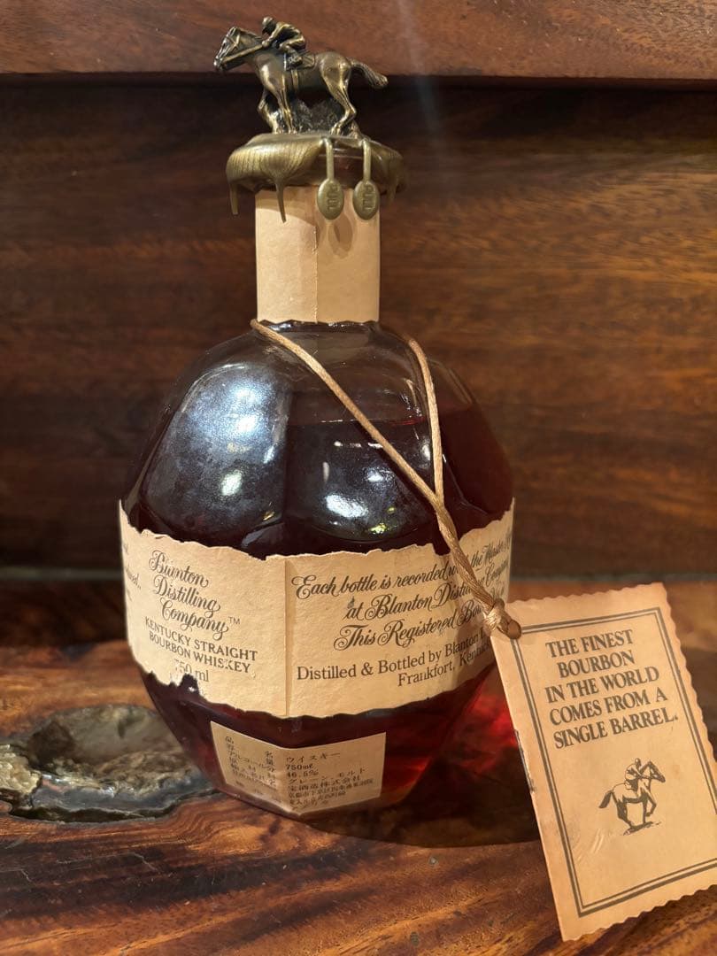 【未開封】ブラントン　バーボンウイスキー 古酒