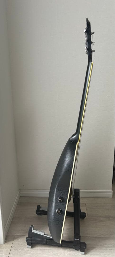 Celebrity by Ovation CC-57_エレアコ