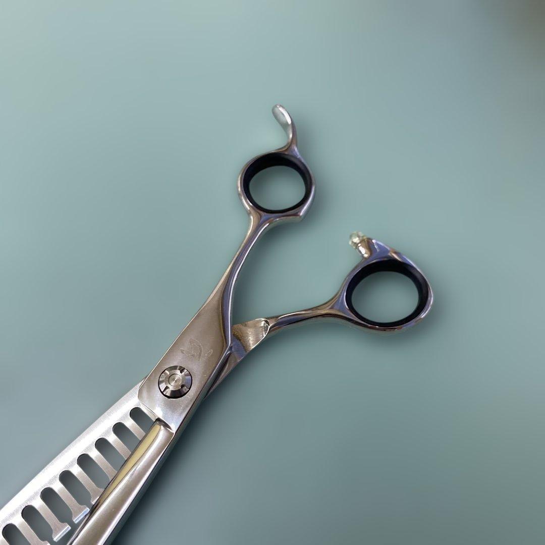 新品未使用　トリミング シザー　７インチシザー 60%カット率