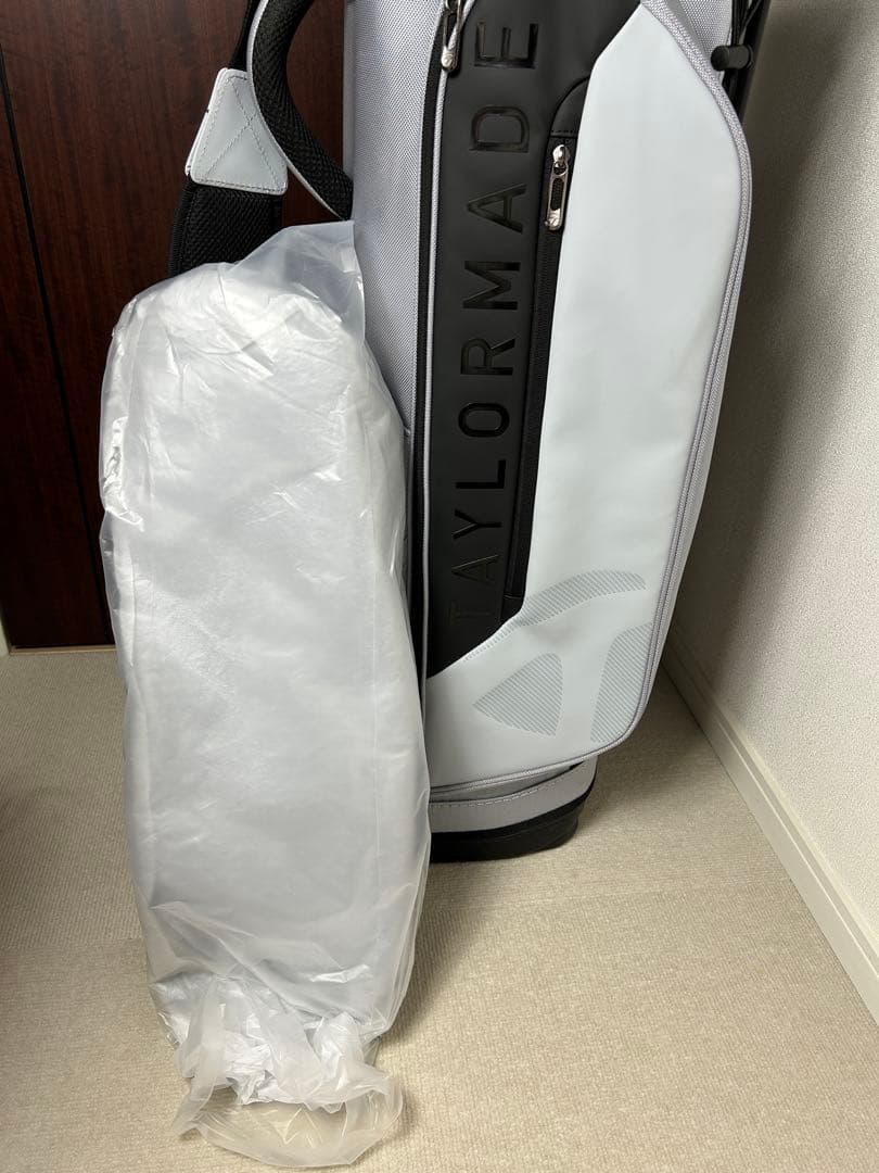 【美品】テーラーメイドA-コレクションスタンドバッグ2025年モデルカラーグレー