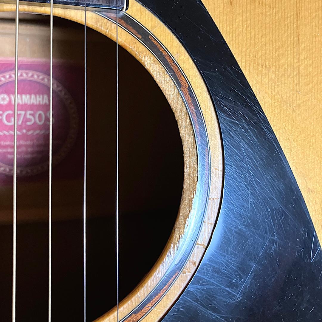 【トップ単板／送料無料】YAMAHA FG-750S（純正ソフトケース付属）