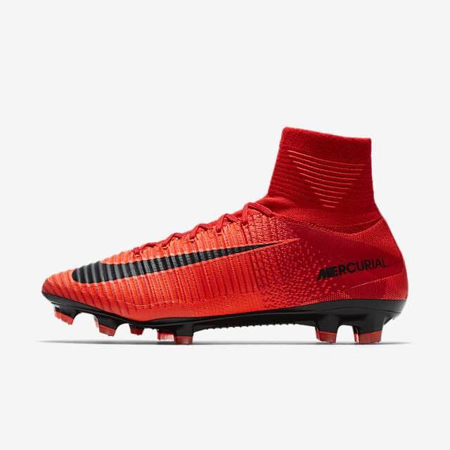 送料無料マーキュリアルFG 新品未使用