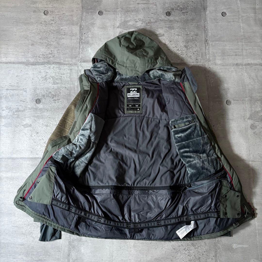 美品 スノーボード ウェア 上下セット ビラボン キスマーク レディース M