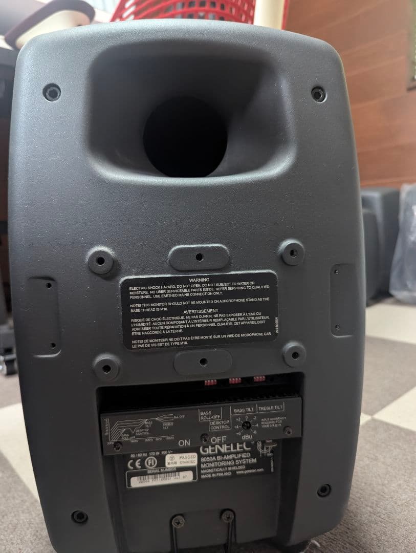 お買い得 美品 GENELEC 8050A ペア モニタースピーカー