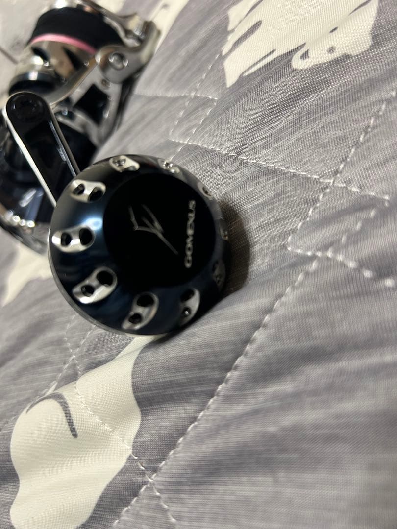 ツインパワーSW 5000HG ゴメクサスハンドル付き