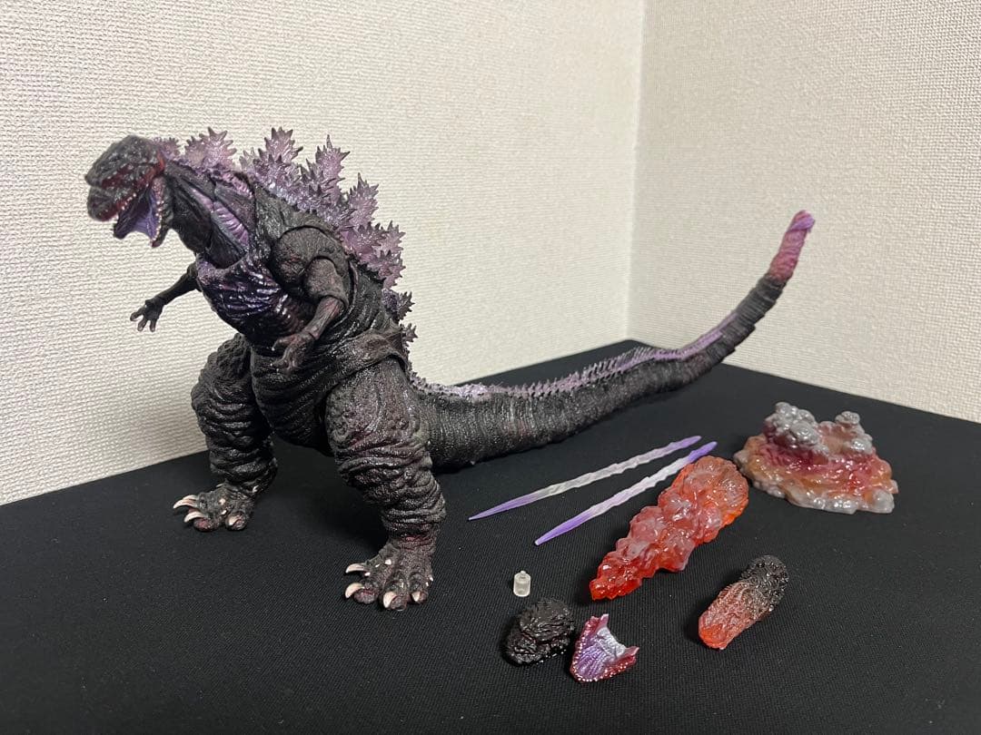 【中古】S.H.MonsterArts ゴジラ(2016)第4形態 覚醒Ver.