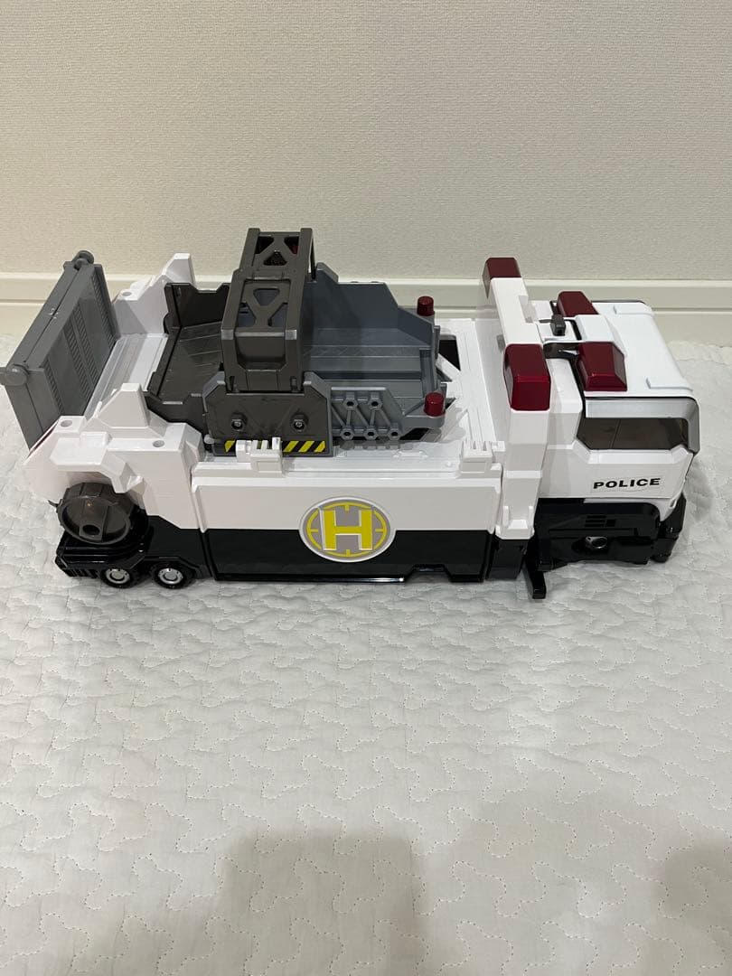 ジョブブレイバーDXブレイバートランスポーター&ポリスブレイバー