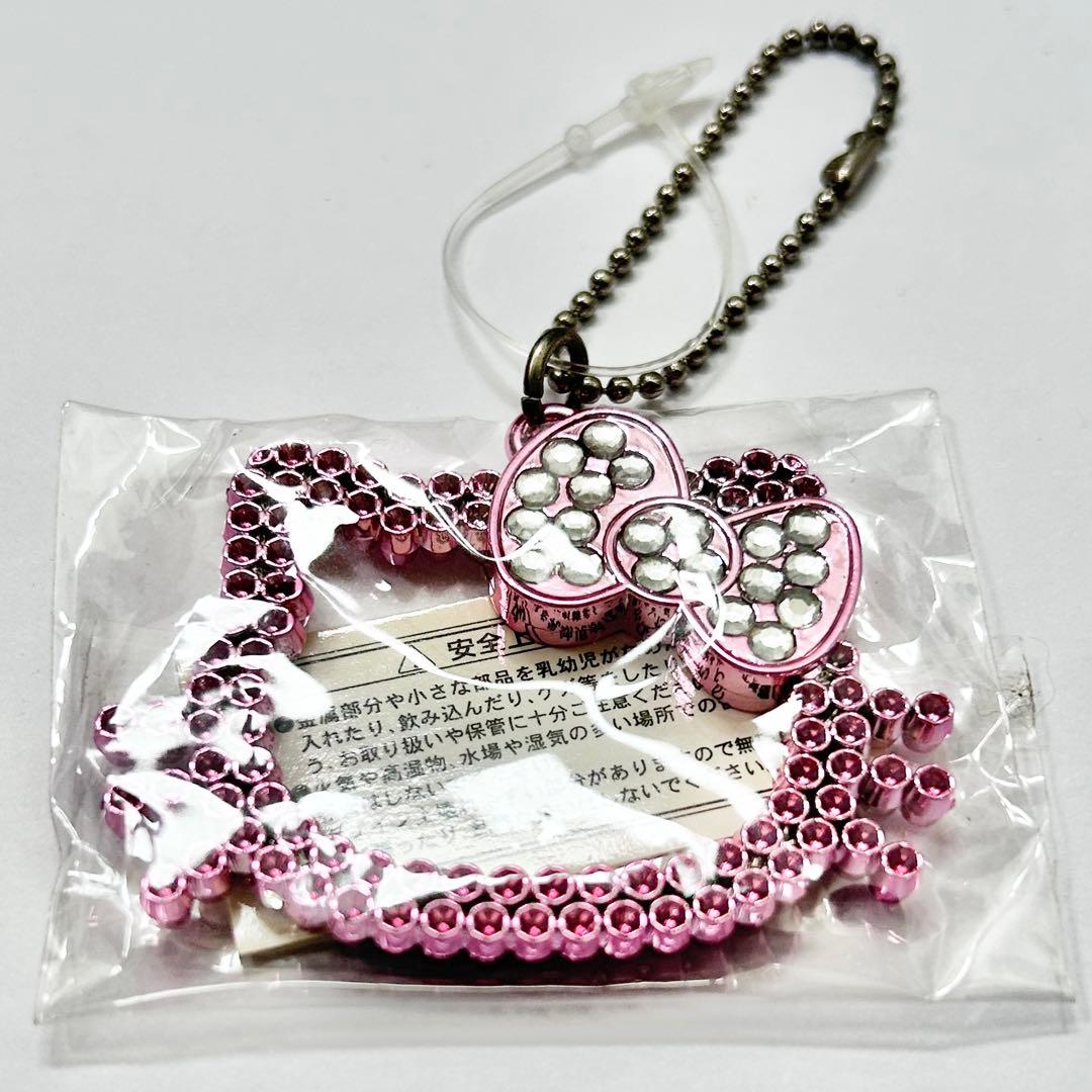 【激レア】ハローキティ キーホルダー　キラキラ　チャーム　サンリオ スマイル
