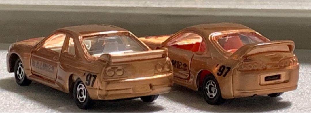 トミカ 株式店頭公開記念 2台セット