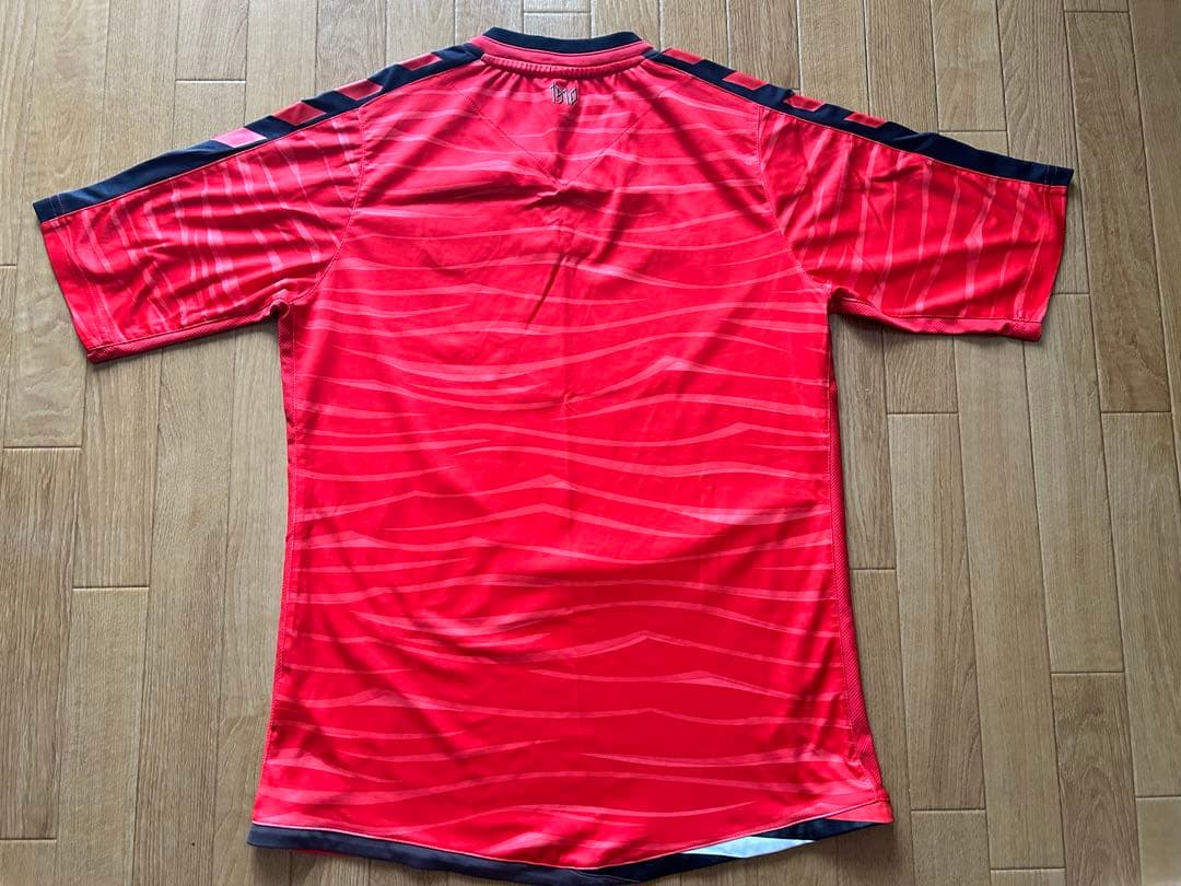 ブンデスリーガ　ザンクトパウリ　ユニフォーム