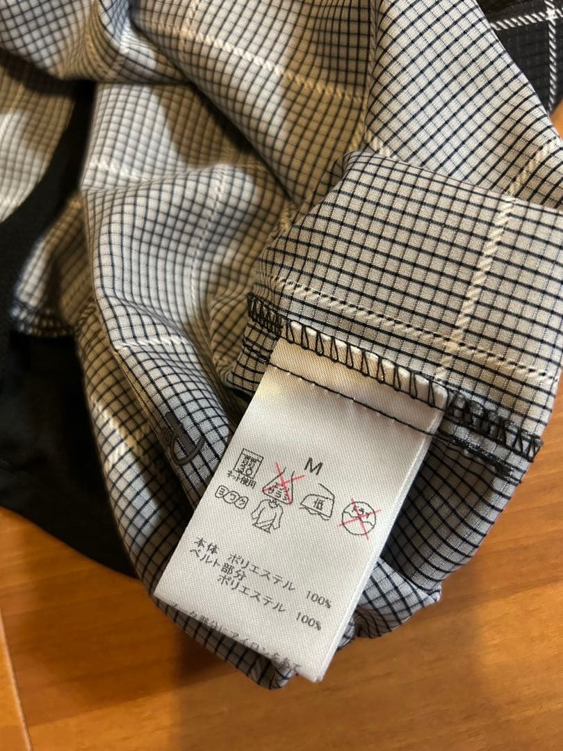 パラディーゾブルゾン＆ゲームシャツ＆ショートパンツセット　夏物　シルバーラメ