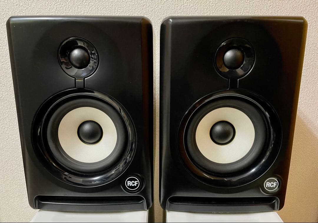 RCF AYRA FIVE 5 モニタースピーカー