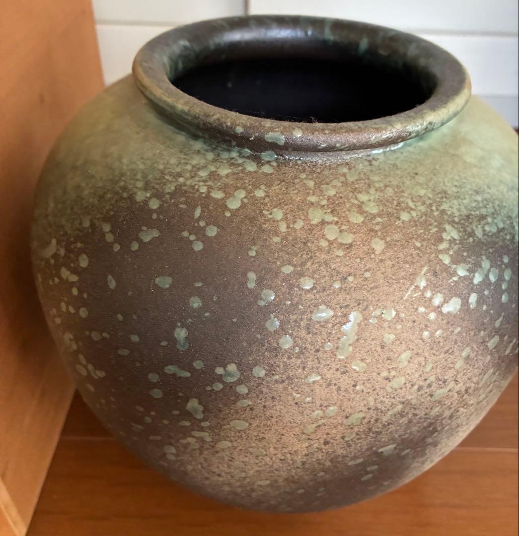 信楽焼￼木箱付き陶器花器花瓶 金彩豪華　明治印