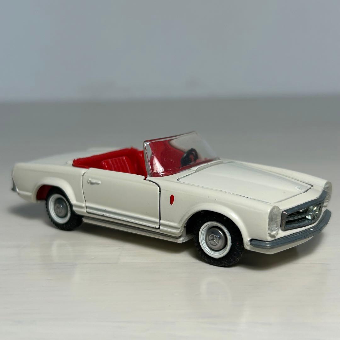 Tekno Mercedes-Benz 230 SL コンバーチブル