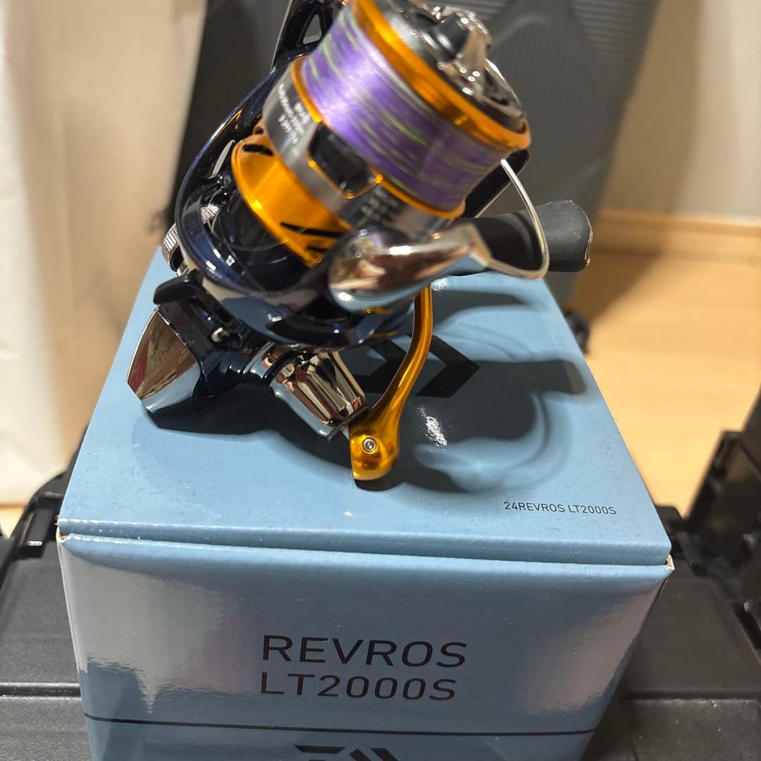 アジングセット　ワーム　リール リール.レブロスLT2000S 魚種メタル