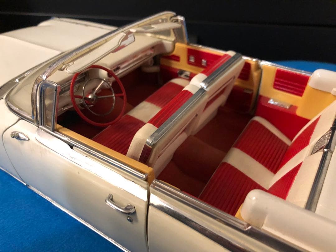 ミニカー1/12 CADILLAC ELDORADO