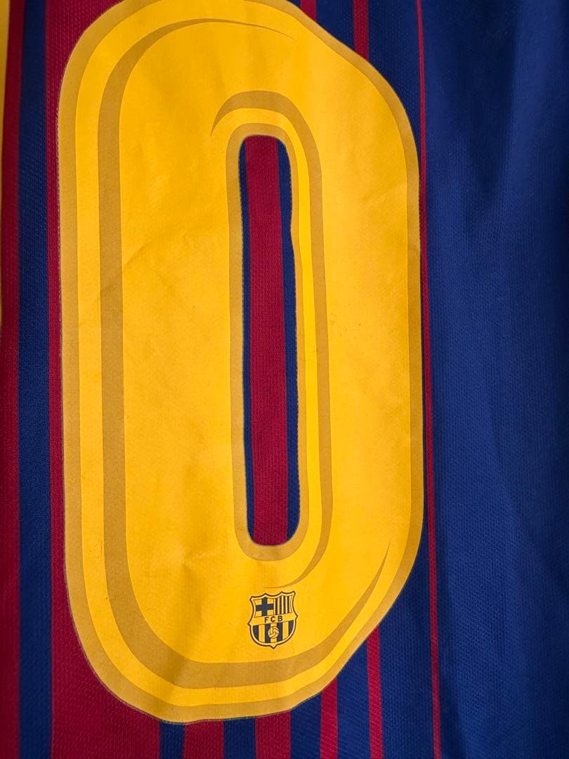 FCバルセロナ 17/18 メッシ ホームユニフォーム 【Lサイズ】
