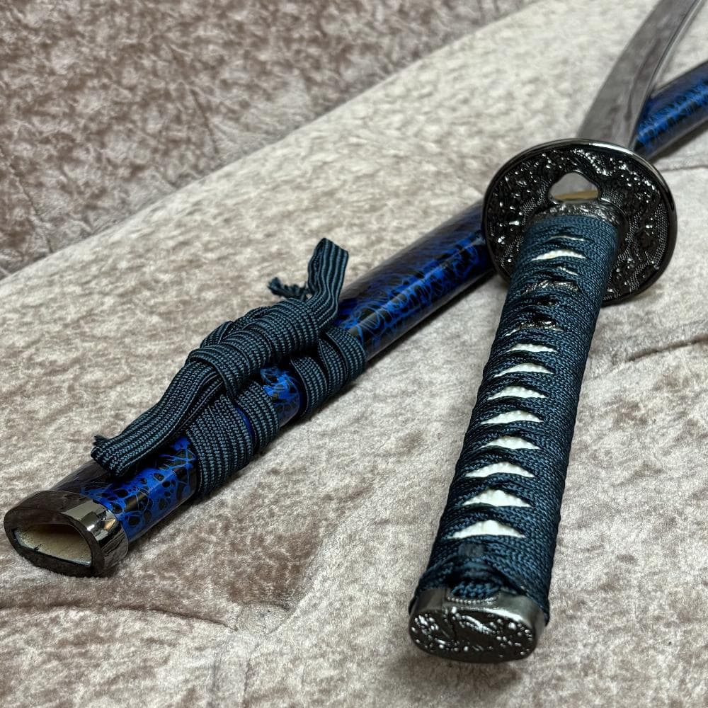 【重厚／美麗】模造刀 大刀 木製鞘 漆黒×流転青 観賞用 コスプレ 撮影用