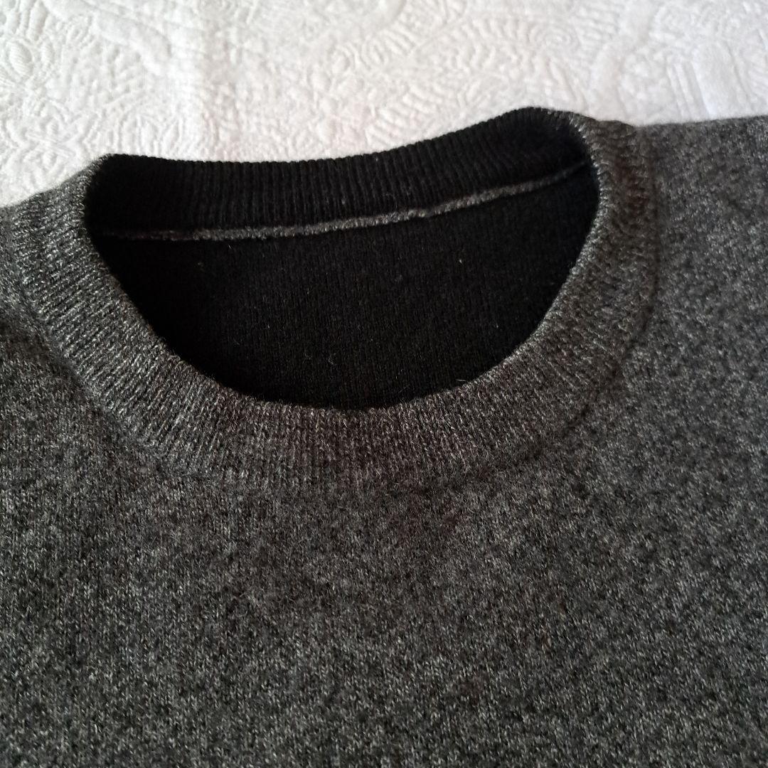 スコットネス グレー &黒カシミヤ100%リバーシブル クルーネック セーター