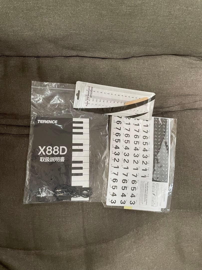 TERENCE PIANO X80D 88キーキーボード