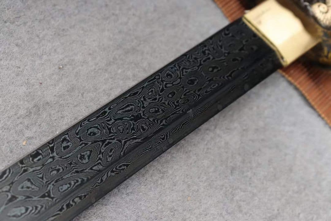 【傲龍唐刀】 古兵器 武具　刀装具　日本刀　模造刀 居合刀