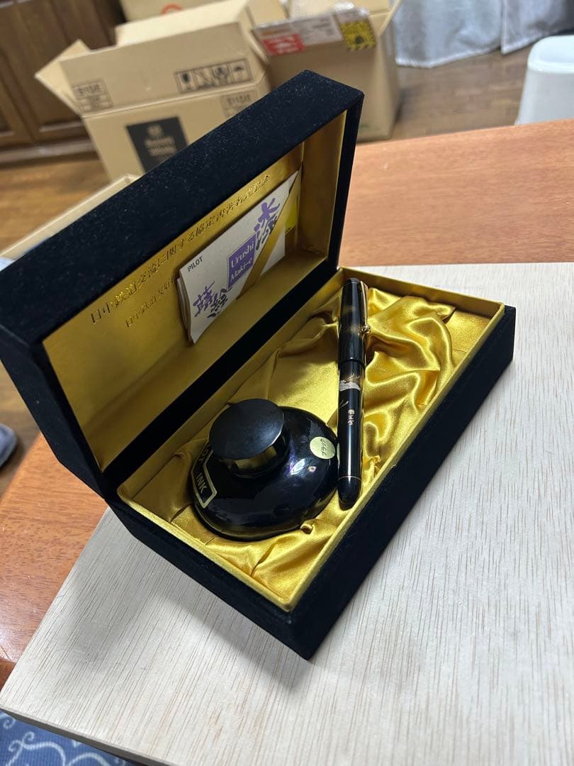 PILOT パイロット 蒔絵万年筆 平蒔絵双鶴國光會 ペン先14K 未使用