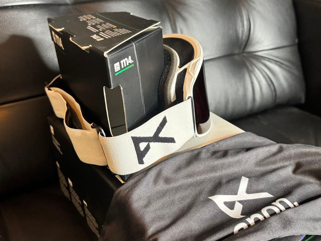 アノン　anon M4 シリンドリカル　ゴーグル　2時間使用のみ スノーボード