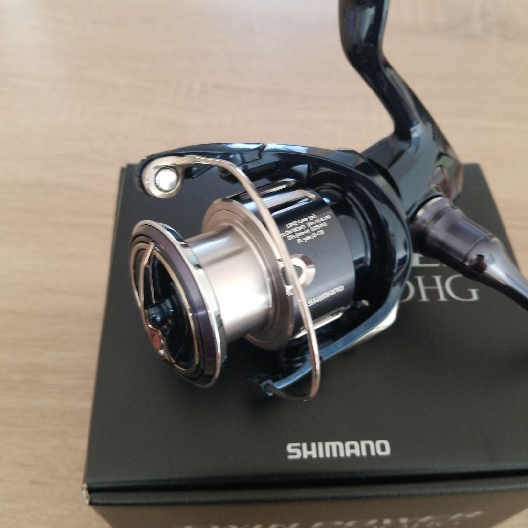 SHIMANO TWIN POWER XD C3000HG スピニングリール