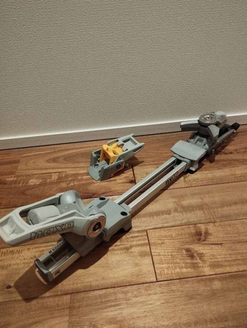 【部品取り】Naxo NX02 medium 280~340mm 片側は破損