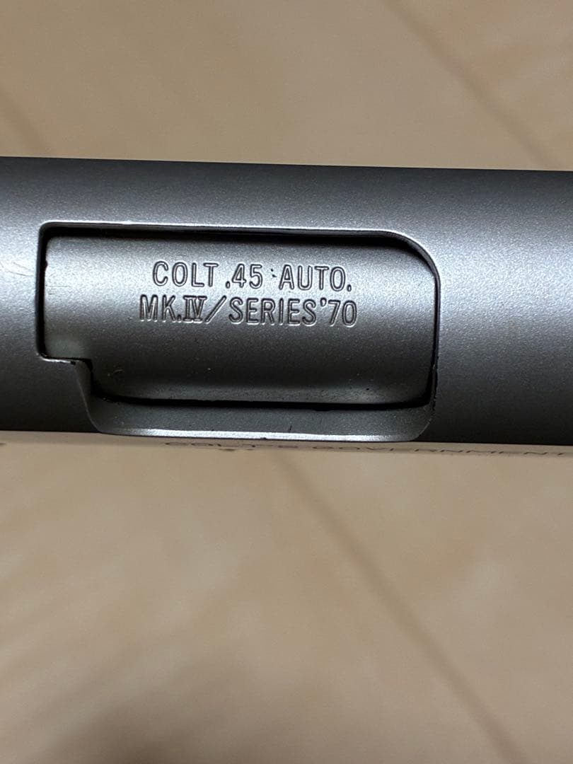 MGC COLT GOVERNMENT シリーズ70 ABSシルバー モデルガン