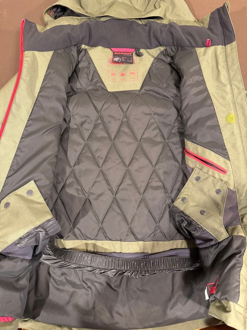 FROM JAPAN 様用 MAMMUT 防水ジャケット