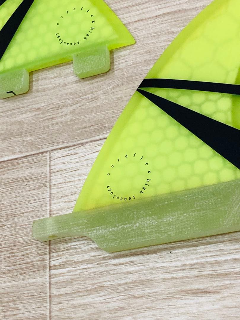 新品半額以下 ロングファンボード用シングルスタビ セットフィン ハイエンド超軽量