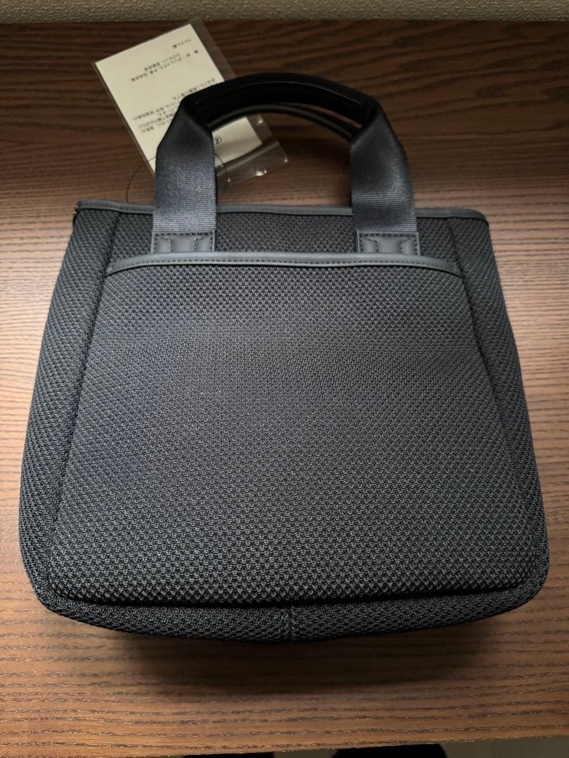 新品！Lexus ラウンドバッグ ブラック