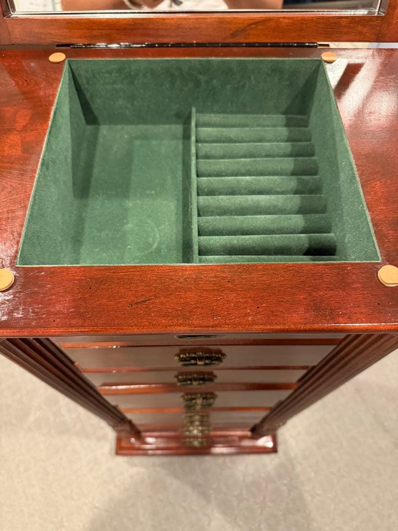 MADE IN USA・アンティーク・アクセサリーキャビネット・ヴィンテージ